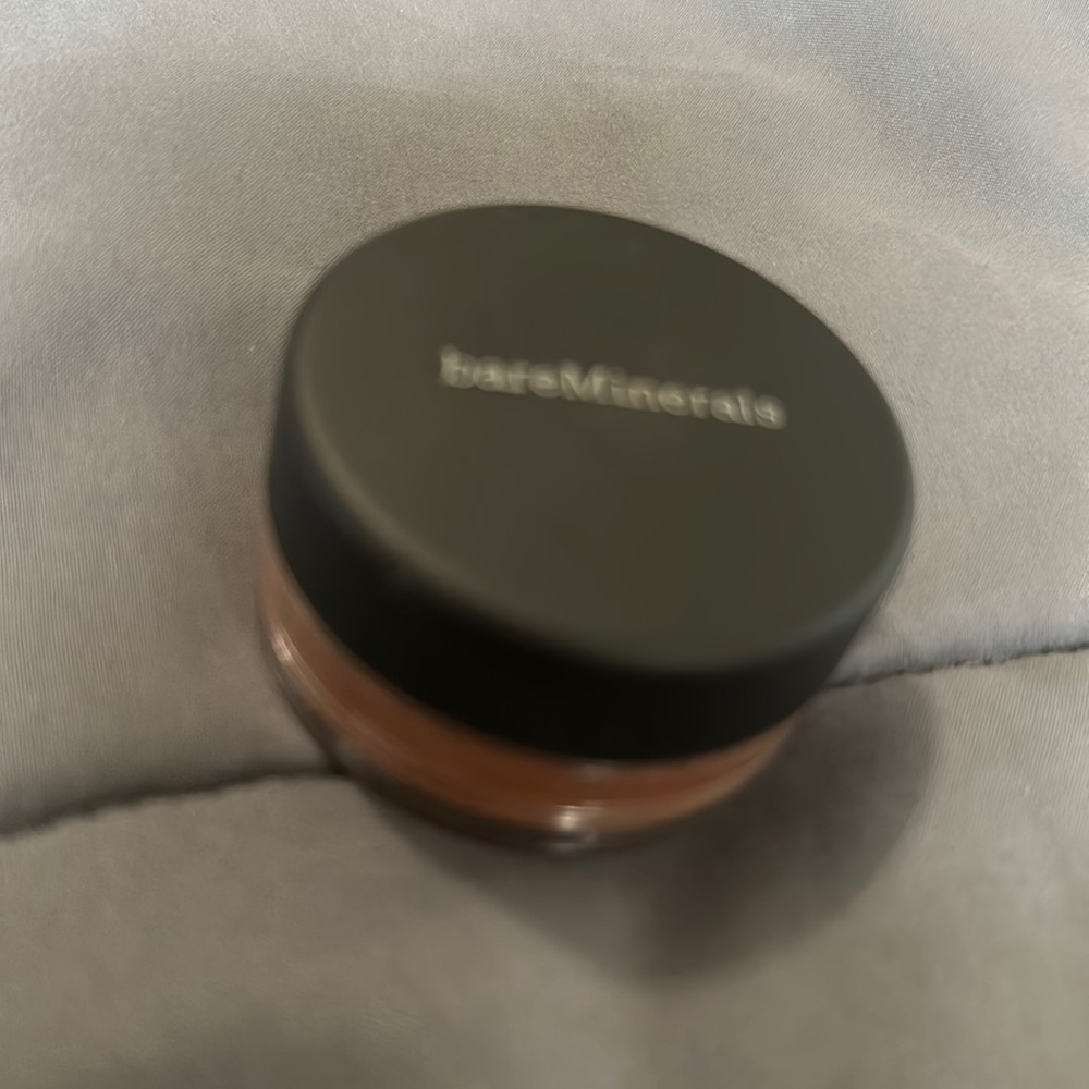 bareMinerals
Warmth All-Over Face Color Loose Bronzer
